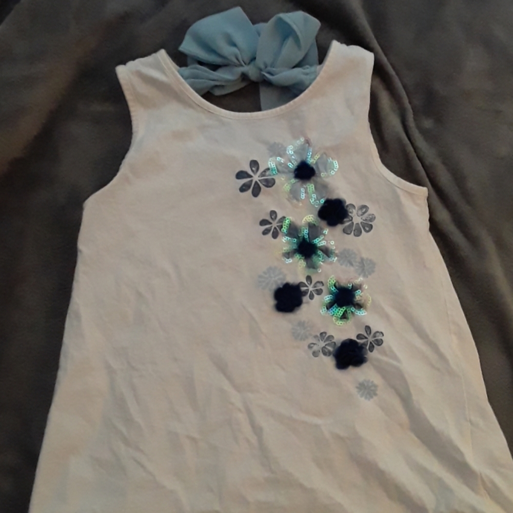 Blue shirt